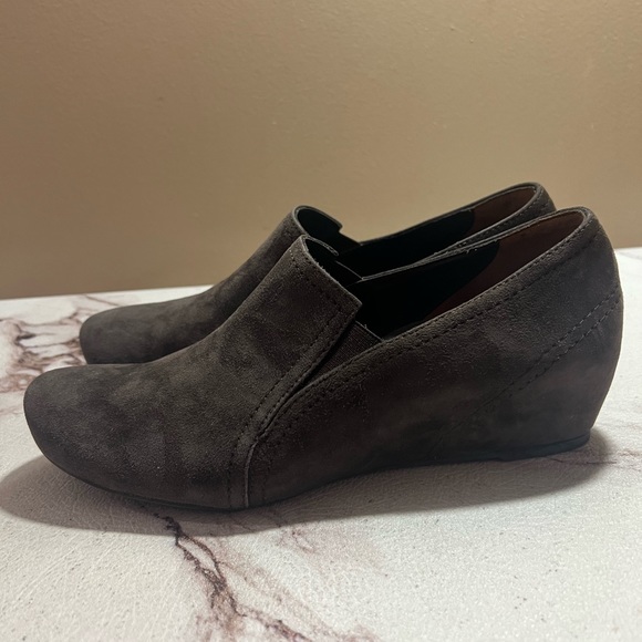 Paul Green Shoes Paul Green Munchen Womens 75 Wedge Shoe Brown Suede Hidden Wedge Gore Sides